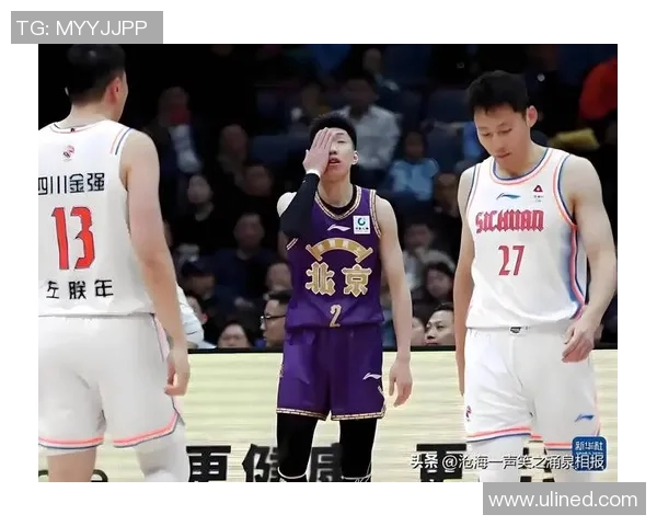 山东与上海CBA对决精彩录像回顾1月22日比赛全程分析与亮点总结 山东与上海CBA对决精彩录像回顾1月22日比赛全程分析与亮点总结