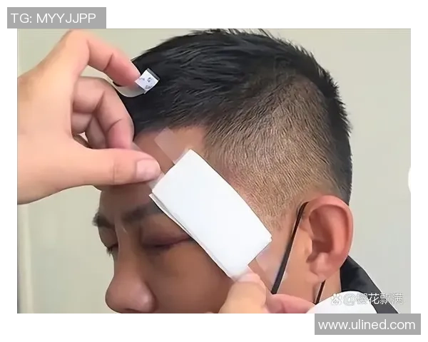 中国武术大师被打晕翻白眼！破坏性骨裂缝5针，眼睛肿得睁不开